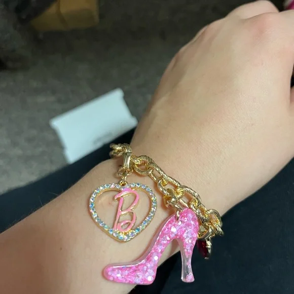 Barbie charm bracelet - Picture 2 of 4